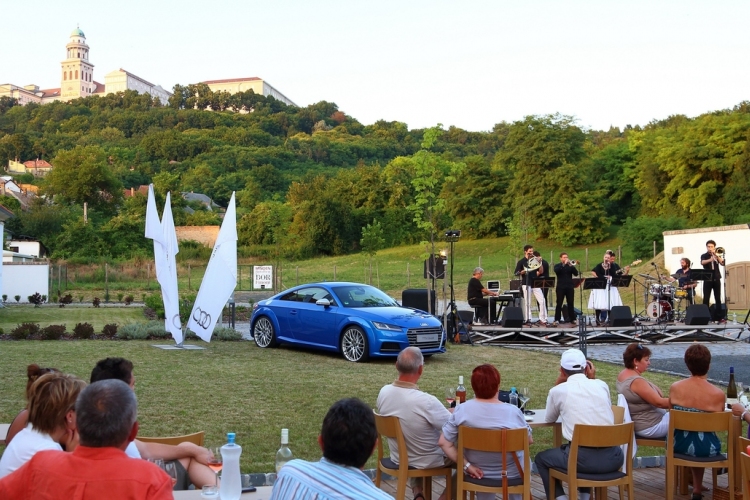 Kellemes jazzesték Pannonhalmán az Audi Hungaria támogatásával