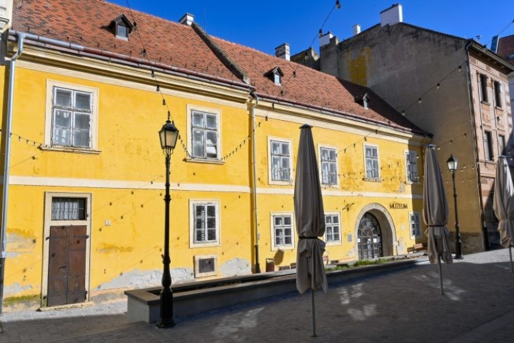 Kezdődik a Magyar Ispita felújítása