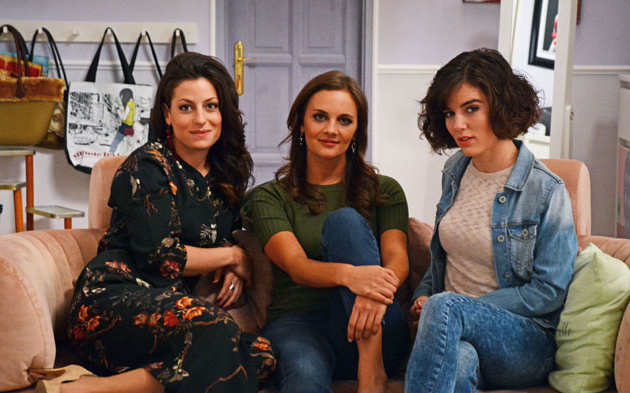 Visszatérnek az Oltári csajok