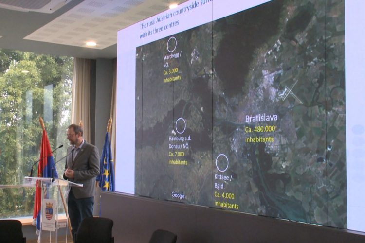 Hármas együttműködés a hármashatár