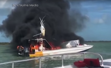 Felrobbant egy turistahajó- egy nő meghalt, több embert kórházba szállítottak