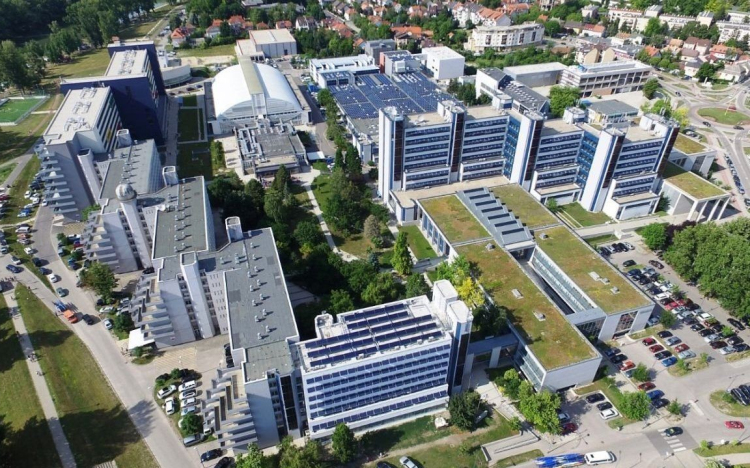 Indul a pótfelvételi: tavaly a Széchenyi-egyetem rekordot döntött