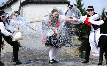 Nem kedvez az idő a locsolkodáshoz