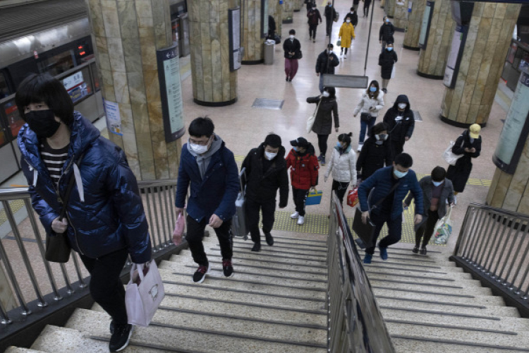 Legalább nyár elejéig eltarthat a koronavírus járvány