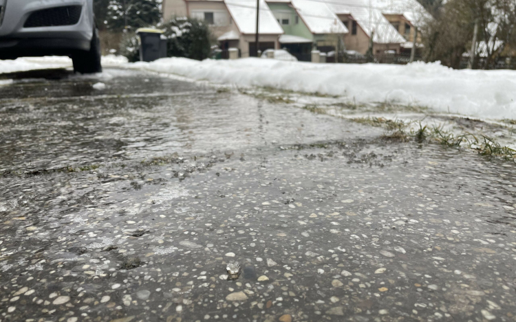 Vámosszabadin is elfogyott a só