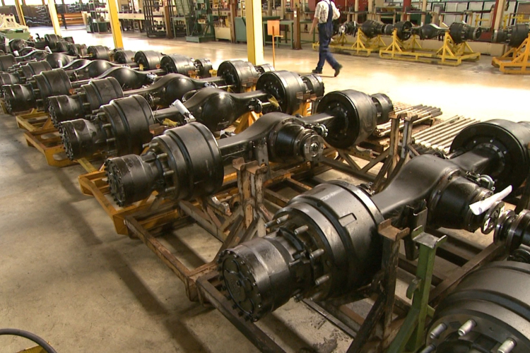 Tizenöt százalékkal emeli a béreket a Rába