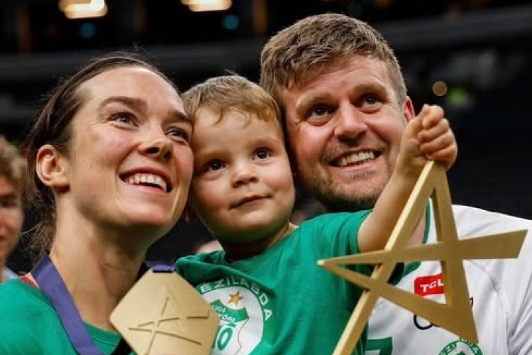 Kari Brattset Dale babát vár