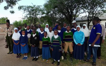 Győriek tanítják az orrszarvú afrikai barátait