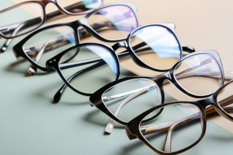 Dolce Gabbana szemüveg vagy Hugo Boss szemüveg?