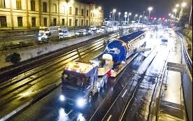Túlméretes jármű - ma este érkezik Győr térségébe