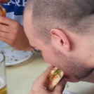 Kuckó Mackó 5. születésnap és jótékonysági evőverseny