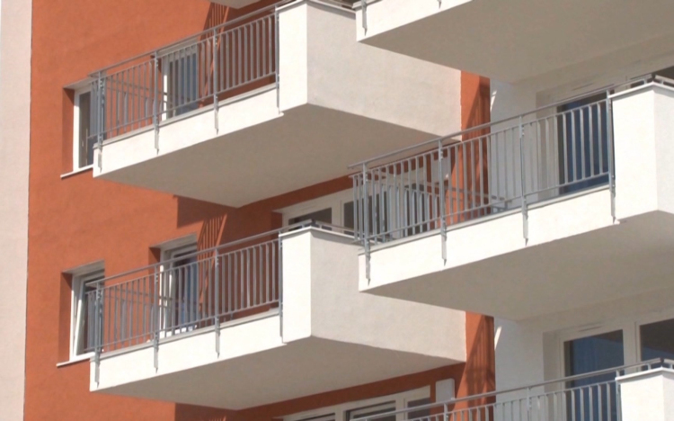 Rekordokat döntenek a győri ingatlaneladások