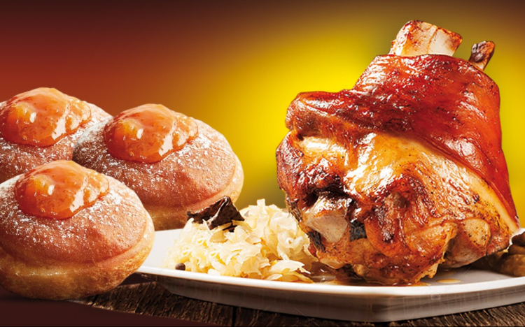 Csülökparádé és jótékonysági fánksütés lesz a Dunakapu téren