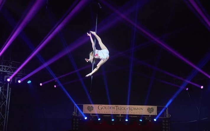 20 éves magyar lány produkcióján ámulnak az ukrajnai cirkuszfesztiválon 