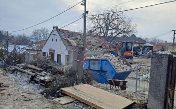 Katasztrófa után: így áll most a pannonhalmi gyűjtés