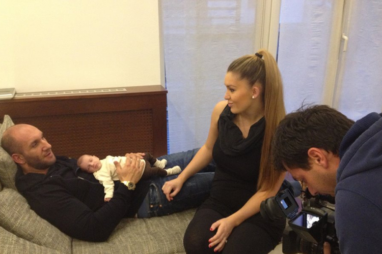 Berki Krisztián a fürdetésre mindig hazaér