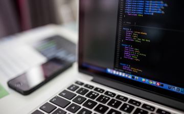 65 év felettiek vigyázat, csalók!