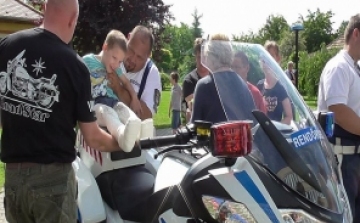 Motoros bemutató egy győri iskolában - videóval