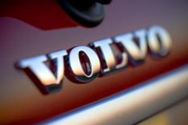 Buszpiaci együttműködési megállapodást írt alá a Volvo és a Rába