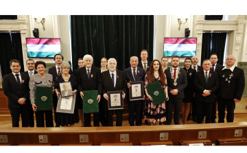 Átadták a díszpolgári címeket és a Pro Urbe-díjakat