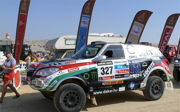 Dakar 2013 - Minden magyar a célban 