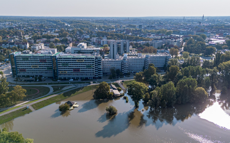 Vasárnap 7 méteren tetőzhet Győrnél a Mosoni-Duna