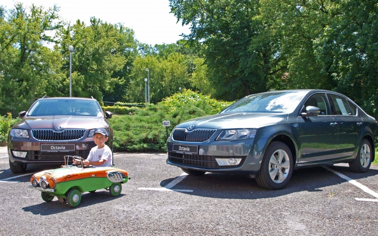 A pápai SKODA Márkakereskedés és szerviz is megjelent a 26. Pápai Játékfesztiválon