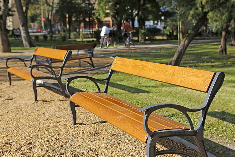 Megújult, új funkciókat kapott a Batthyány tér