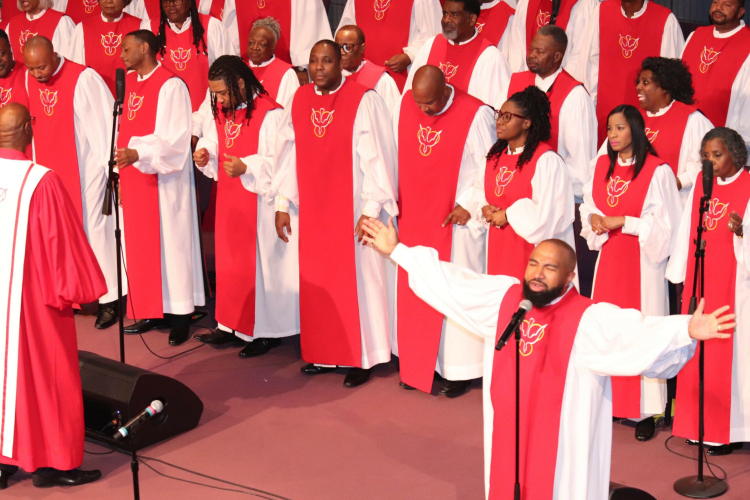 Lélekemelő karácsonyi koncertturné gospel zenével