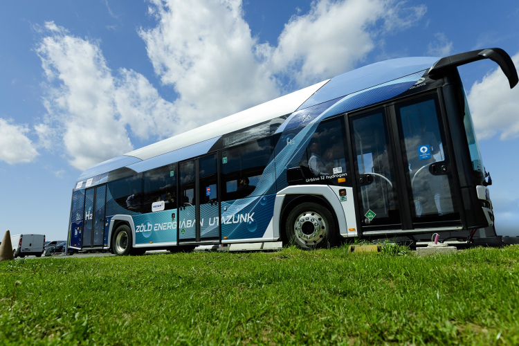 Visszatér a Volánbusz győri vonalaira a hidrogén-üzemanyagcellás tesztautóbusz