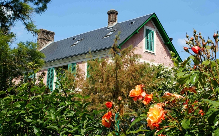 Monet házát is ki lehet bérelni