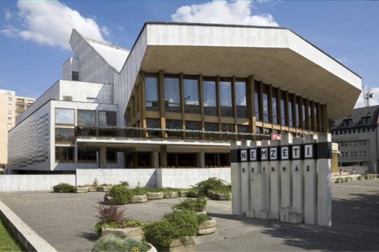 Elismerés a Győri Nemzeti Színháznak