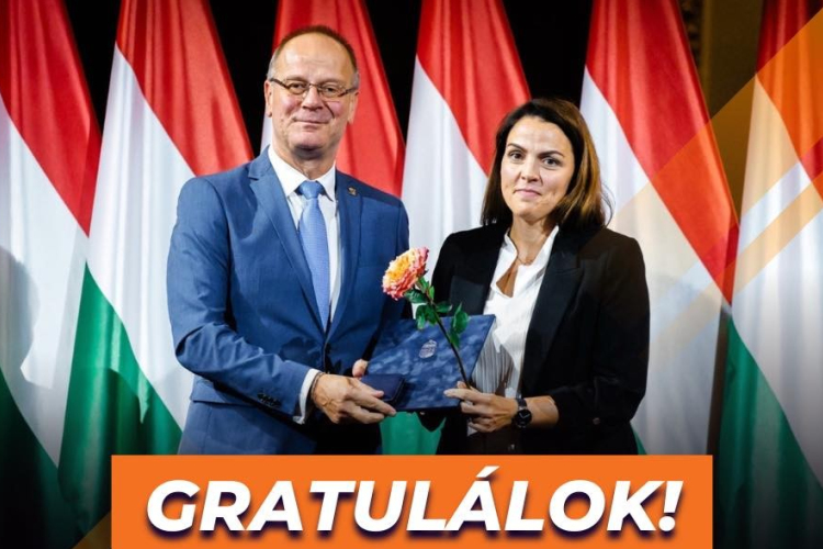 Érdemrenddel tüntették ki Győr jegyzőjét