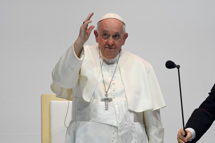 Ferenc pápa megírta a nagypénteki keresztút meditációját