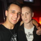 Egy belépő, két zenei stílus