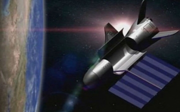 Rejtélyes amerikai űrhajó kering az űrben
