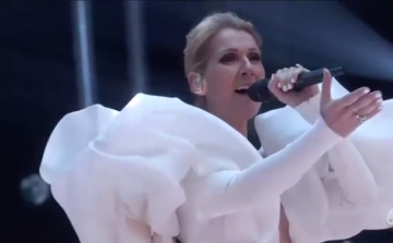 Celine Dion produkciója nem lehetett volna ennél tökéletesebb