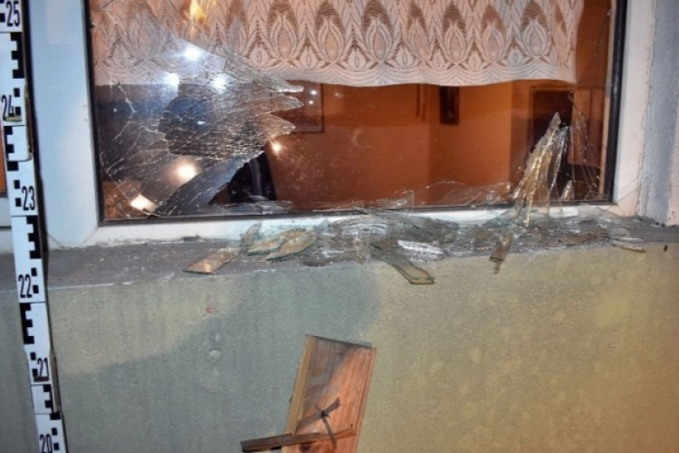 Rongált albérletében, majd elment a győri nő 