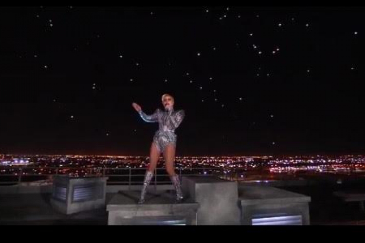 MINDENKI ERRŐL BESZÉL: LADY GAGA HALFTIME SHOW-JA