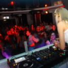 Club Neo - Niki Belucci