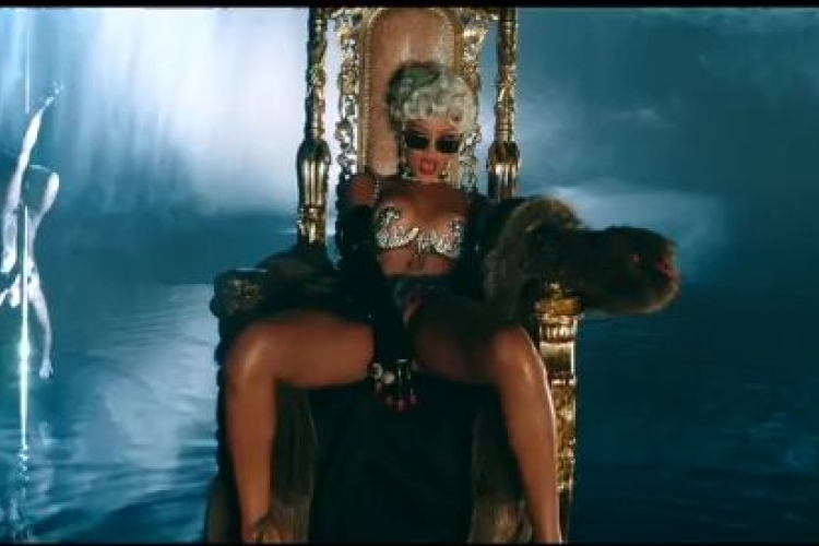 Rihanna új videoklipje ízléstelen és közönséges