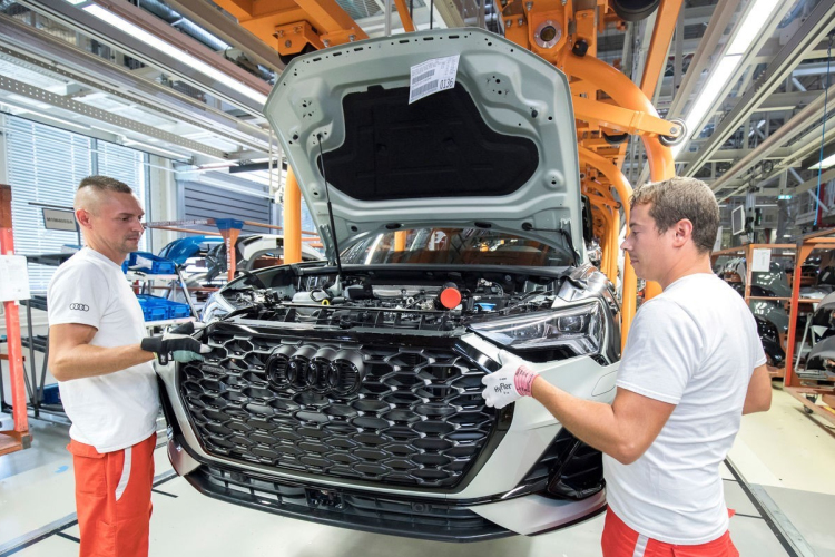 Megkezdődtek a bértárgyalások az Audinál