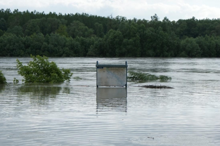 Komáromnál is rekordot döntött a Duna vízállása