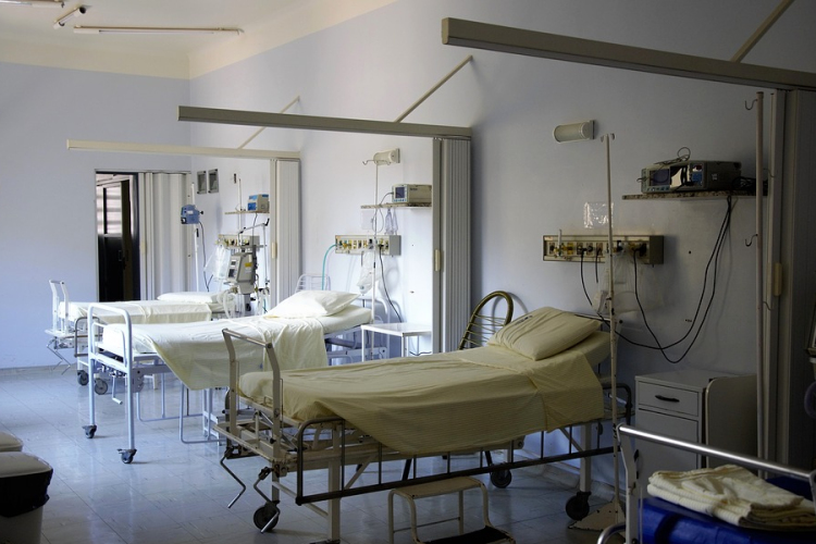 Kanyarógyanús eset miatt rendeltek el látogatási tilalmat Szombathelyen