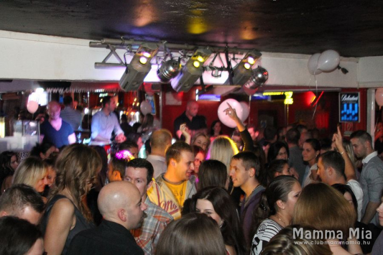 2013.10.05 Szombat Mamma Mia Születésnapi hétvége Dj:Balage fotók:árpika