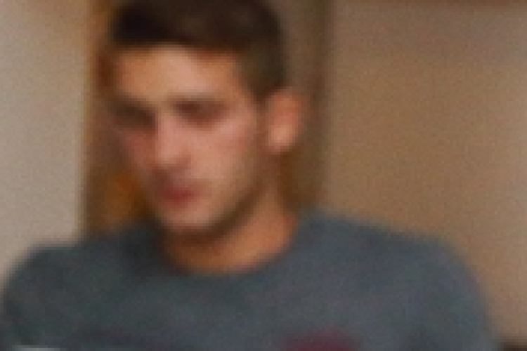 Győri lakodalomra lógott be és ott pénztárcát lopott