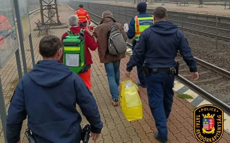 Életmentés a vasútállomáson