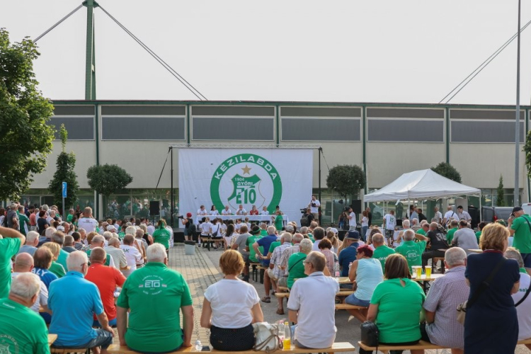 Kézilabda-szurkolók figyelem: Más időpontban lesz az ankét!