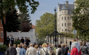 Népszerűek a tematikus séták Győrben 