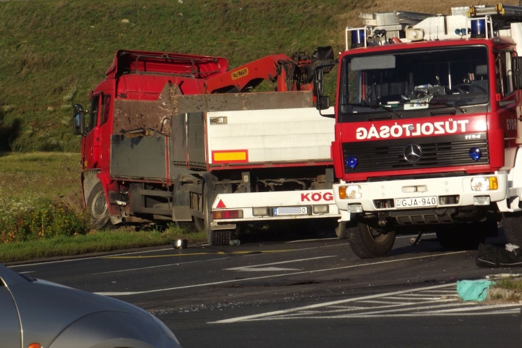 Durva karambol a Metrónál – Bedugult fél Győr